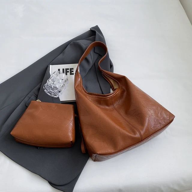 SWDN Tote Bag | Aus weichem veganem Leder + gratis Mini-Tasche